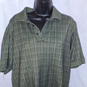 Izod Green Polo Shirt Classic Plaid Design